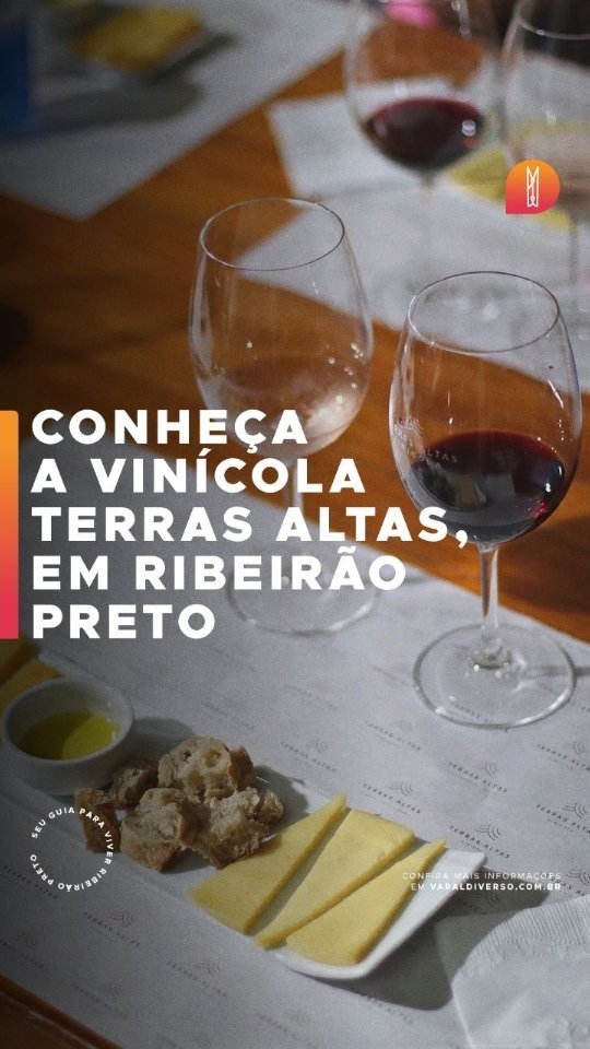 🍷 A VEZ DO VINHO | Que tal experimentar vinhos e passear pelos vinhedos sem sair de Ribeirão Preto? A @vinicolaterrasaltas está com vagas abertas para o tour guiado, que inclui a visita pela fábrica e a degustação guiada. O Varal Diverso foi conhecer e conta como foi essa experiência! Acesse o site e confira os detalhes e as novidades que a vinícola prepara para este ano.

// WINE TOUR TERRAS ALTAS
Aos sábados, às 9h30 e às 11h

Turmas de até 15 pessoas
R$ 75 por pessoa
Duração: 40 minutos
Visita disponível apenas para maiores de 18 anos.

// O QUE ESTÁ INCLUSO?
• Degustação de 60 ml vinho rosé Cava do Bosque e 60 ml vinho tinto Entre Rios Terroir
• 150 g de queijo artesanal regional
• Pão de fermentação natural
• Azeite brasileiro
• Água

📌 Estrada Municipal Bonfim a Cruz do Pedro – Fazenda Vale Encantado, Bonfim Paulista (próximo ao Alphaville)
👉 Informações: @vinicolaterrasaltas

#VinicolaTerrasAltas #WineTour #Enoturismo #RibeiraoPreto #VaralDiverso